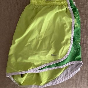 Nike shorts!!